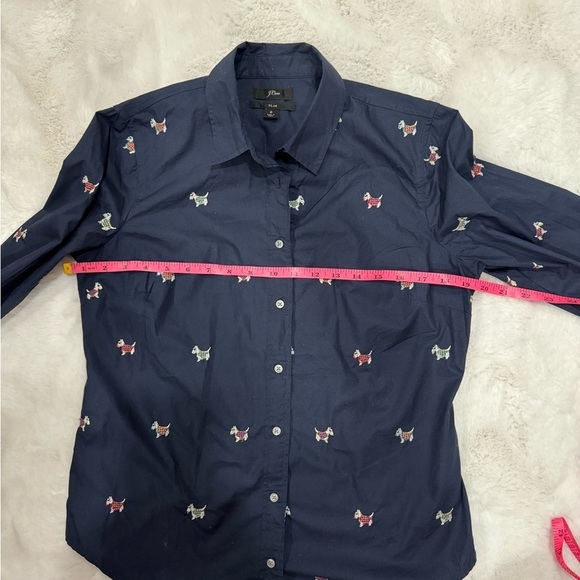 J Crew AF385 slim fit  Woman's 8
Navy Perfect Shirt w/Embroidered
Scottie Dogs - Picture 11 of 15